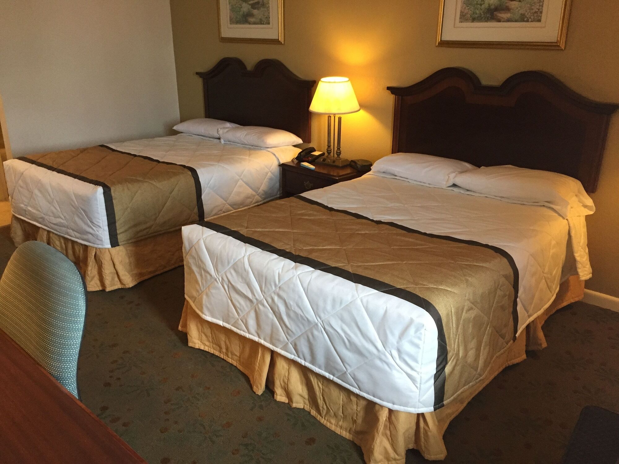 Travelodge By Wyndham Lynchburg Eksteriør billede